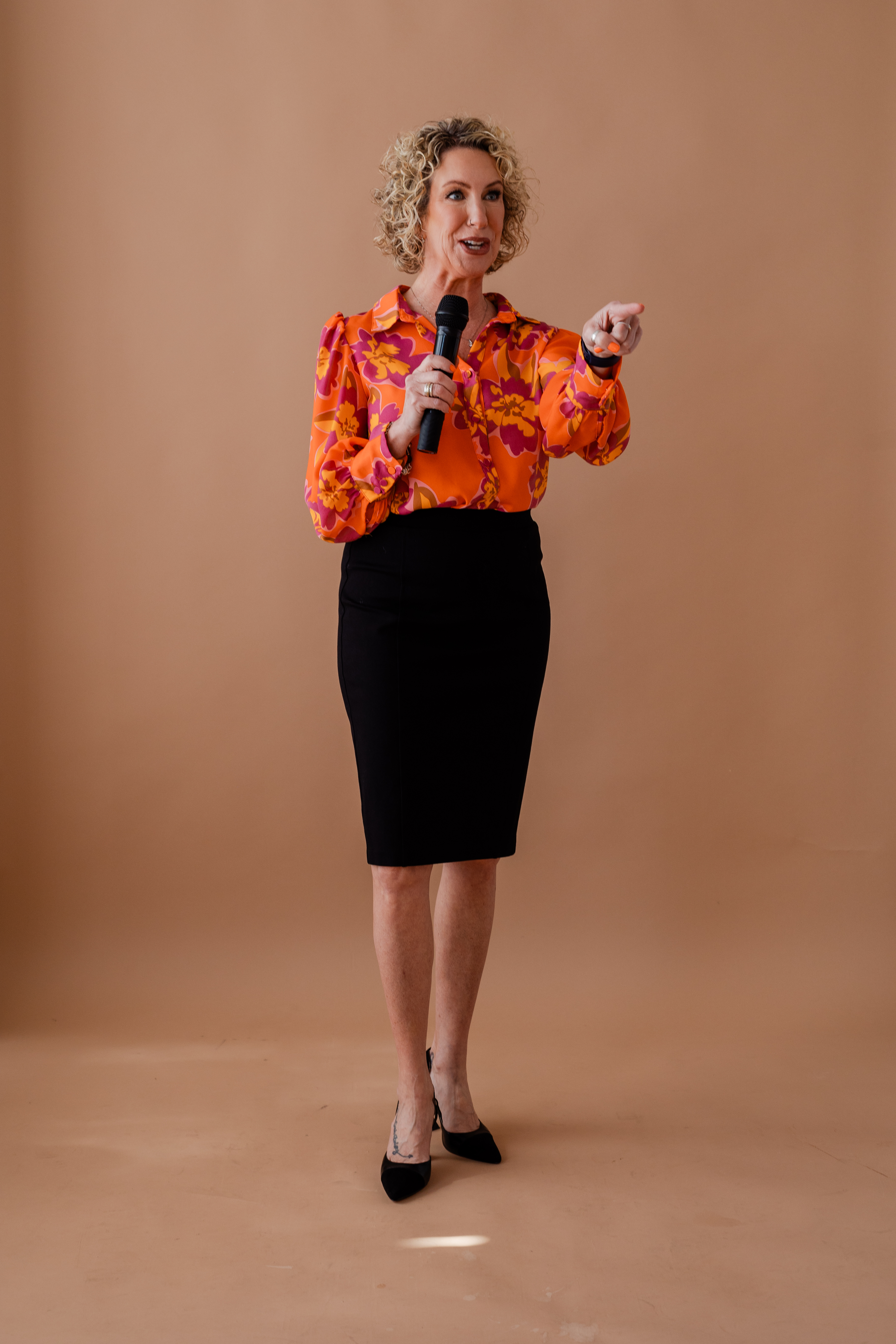 Lisa Marshall speaking